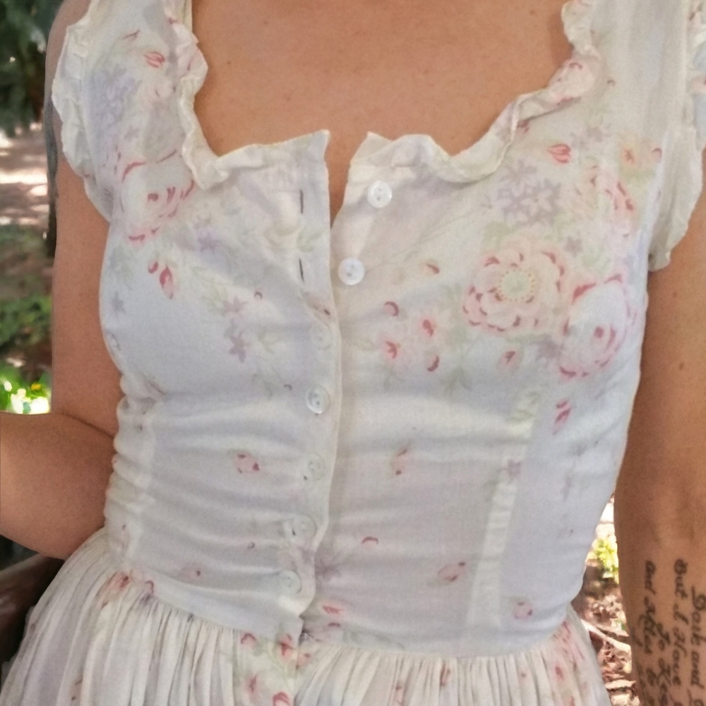 Vintage Pink and Cream Pleated Maxi Sundress - Picture 9 of 14